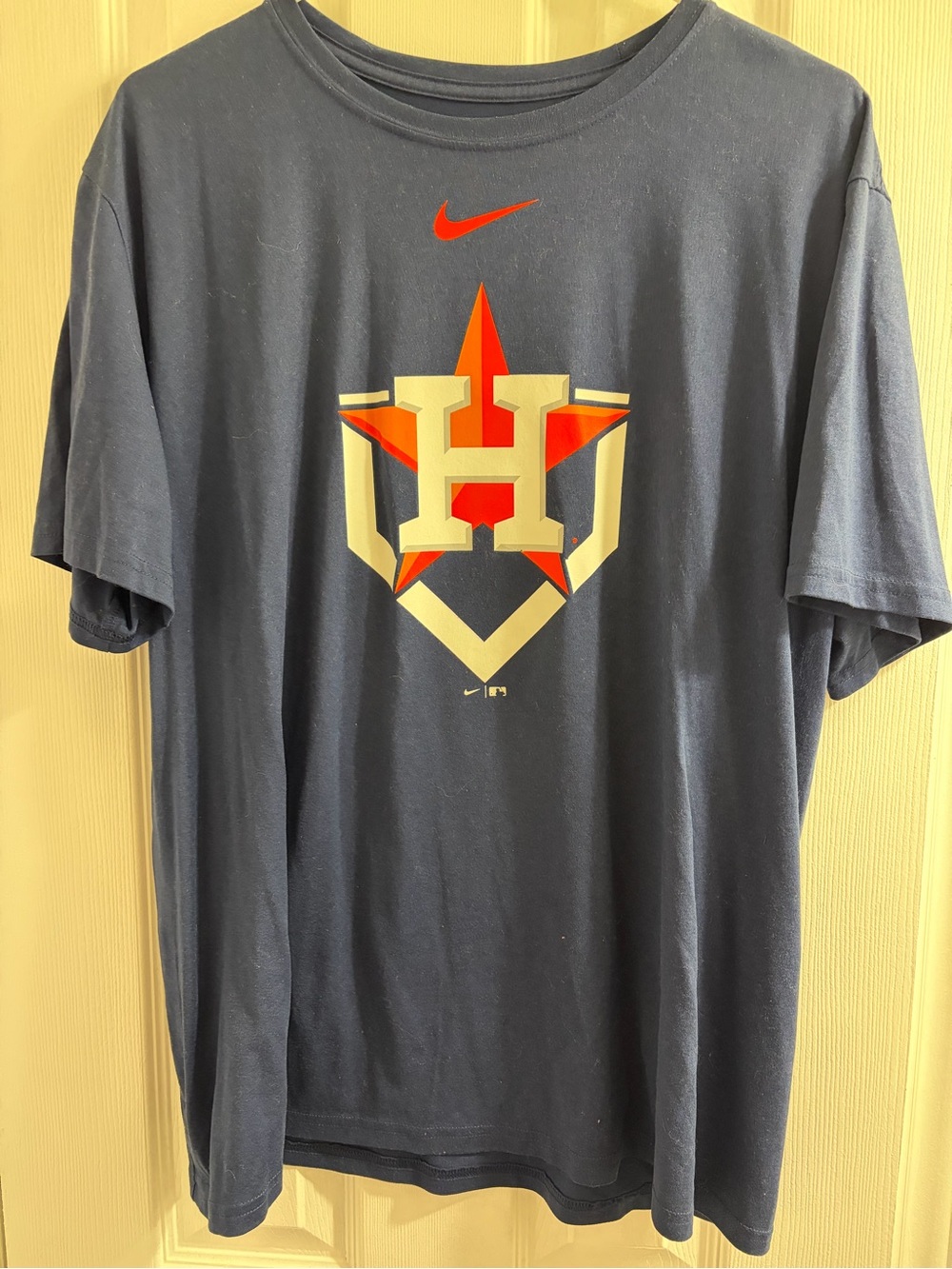 T-Shirt with Houston Astros Logo